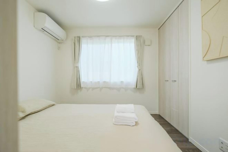 Room 1, UN-Villa, Nerima