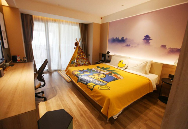 Bedroom 2, Atour Hotel Jinan Zhangqiu Century Avenue, Jinan