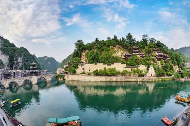 Others 4, Dahe Guanyi Inn, Qiandongnan Miao and Dong
