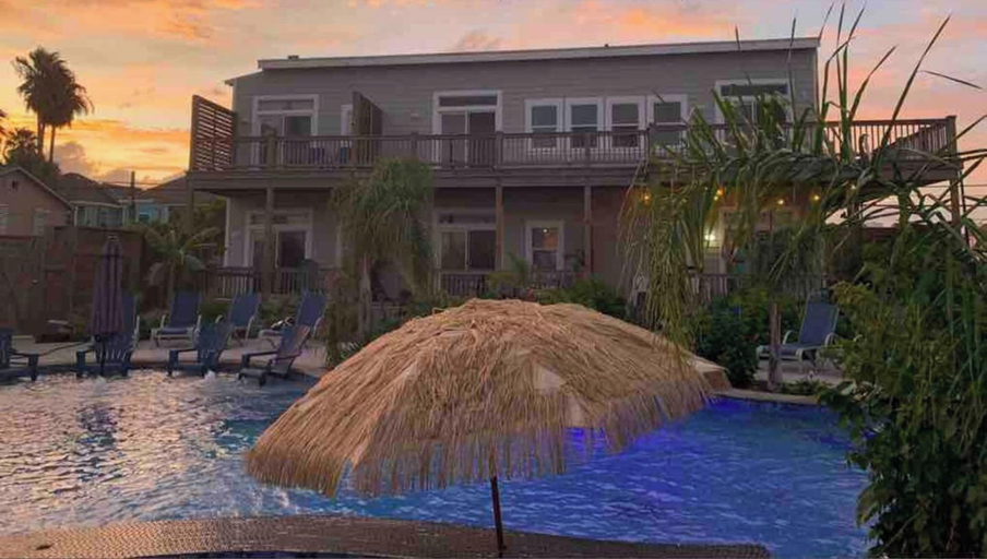 Exterior & Views 1, Galveston Island Pool Suites, Galveston