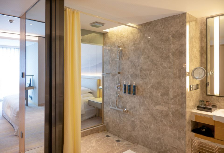 Bathroom 4, Four Points by Sheraton Changsha Meixi Lake, Changsha