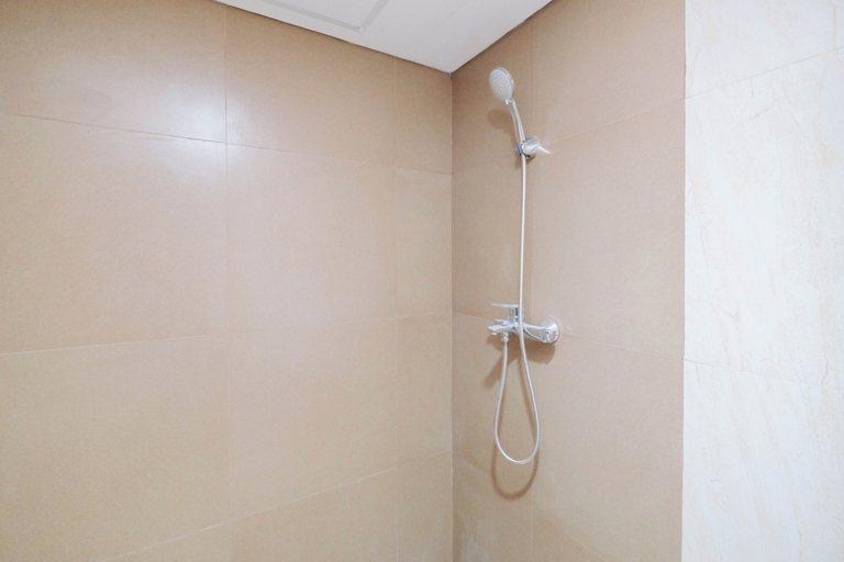 Bathroom 5, Elegant And Homey Studio Tamansari Bintaro Mansion Apartment, South Tangerang