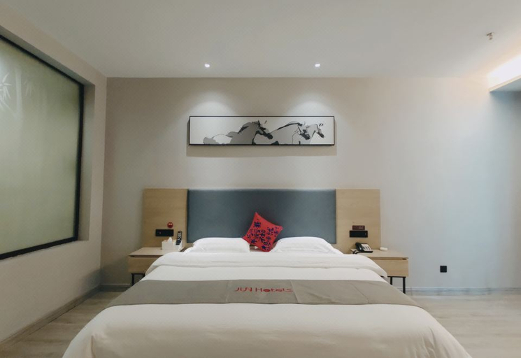Bedroom 4, Junyi selected hotel (leting bus terminal store), Tangshan