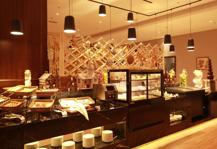 Food & Drinks 5, Phoenix International Hotel, Chaoyang