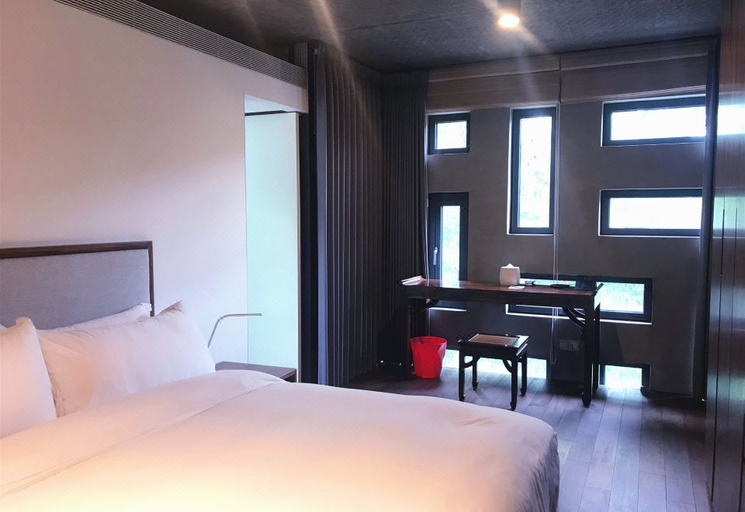 Bedroom 3, the Sifang Hotel Nanjing, Autograph Collection, Nanjing