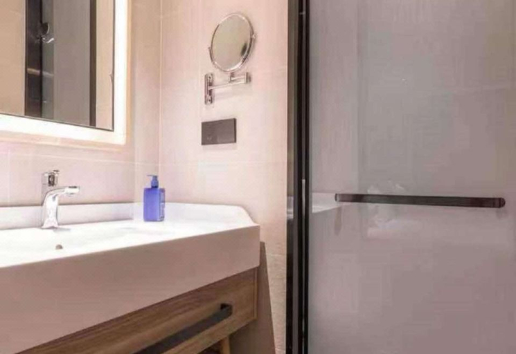 Bathroom 4, Hanting Hotel Nanjing Dachang Changchong Pedestrian Street, Nanjing