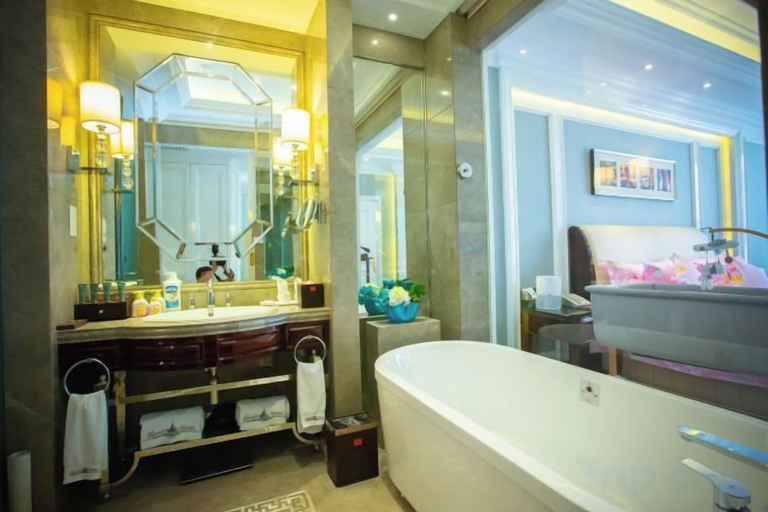 Bathroom 4, Venice Hotel, Zhangjiakou