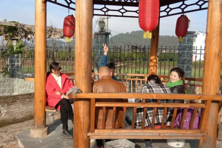 Food & Drinks 5, Wuyuan Wo Shun House, Shangrao