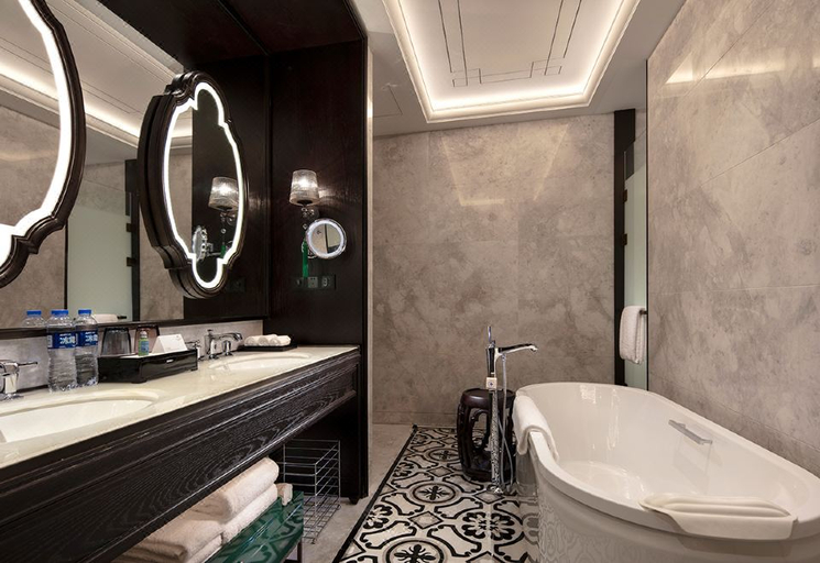 Bathroom 4, Steigenberger Icons Guangzhou, Guangzhou