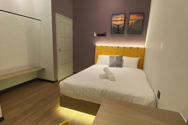 Room 1, 4BR 16pax LYL Jaccuzi Private Pool House ipoh, Kinta