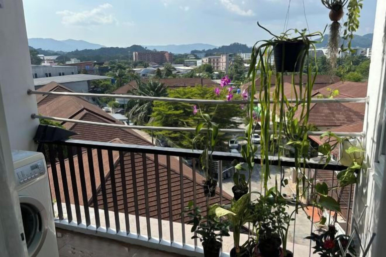3, phuket Naka Condon Kitty 52, Phuket Island