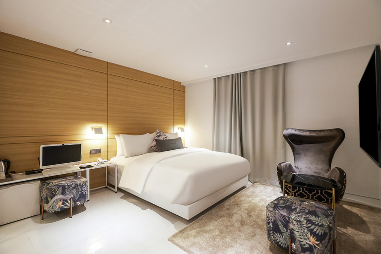 Bedroom 4, Incheon Nine, Gyeyang
