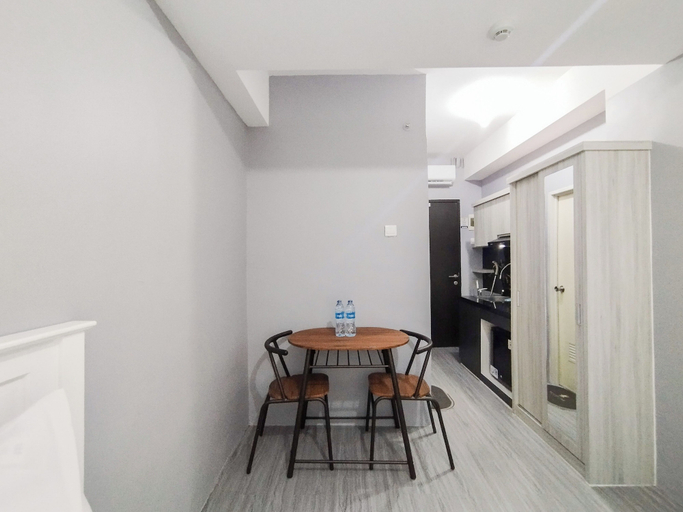 Interior 3, Modern Studio Room Apartment At Grand Asia Afrika, Bandung