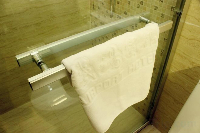 Bathroom 3, Shenyang Airport Hotel, Shenyang