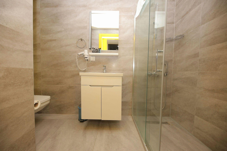 Bathroom 5, Coordinat Suits, Karşıyaka