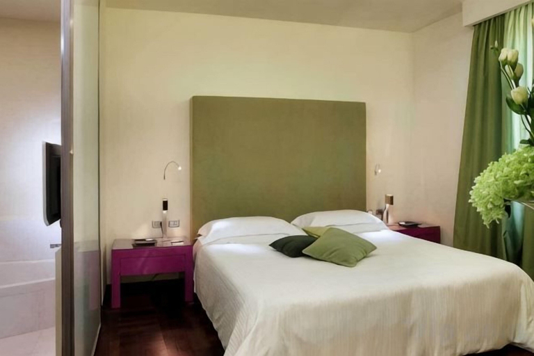 Bedroom 3, Sina Bernini Bristol, Autograph Collection, Rome