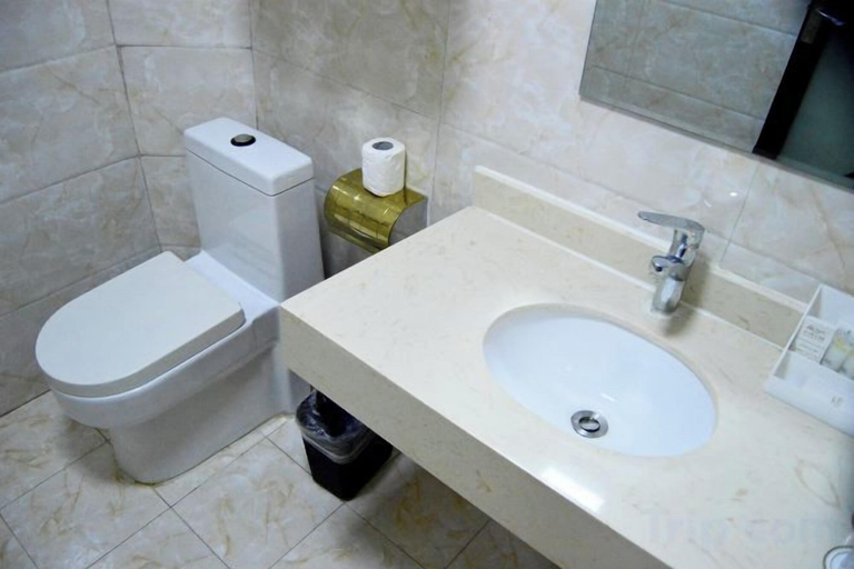 Bathroom 4, Huaiyuan Happy Holiday Hotel, Bengbu