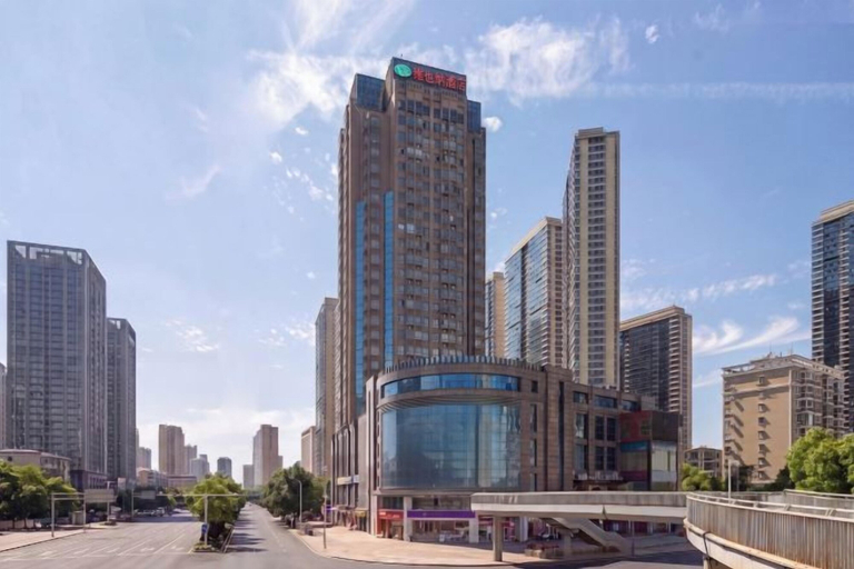 Exterior & Views 2, Vienna Hotel (Wuhan Central China Normal University, Huquan Metro Station), Wuhan