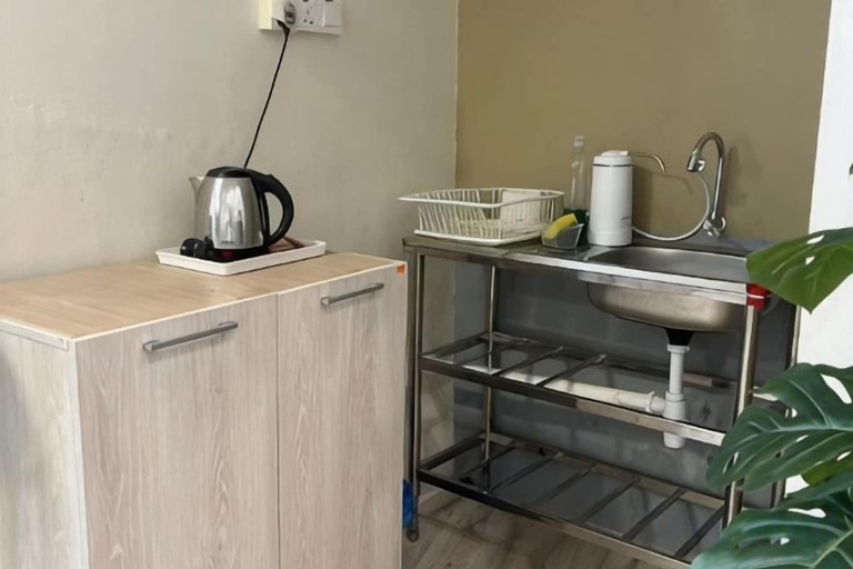 4, The CEO Suite7 by Homey Planet, Penang Island