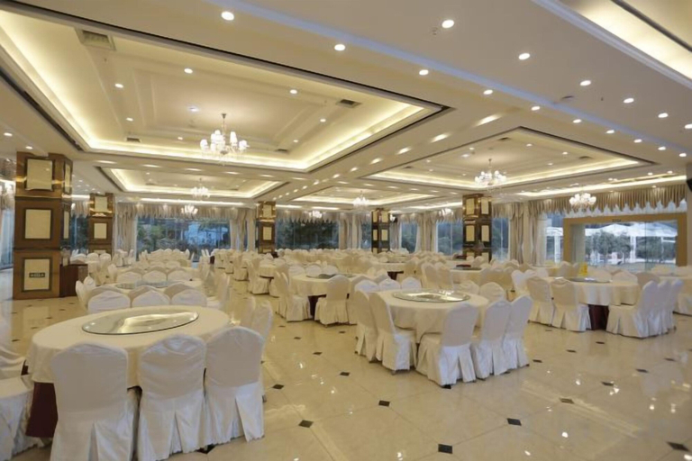 Food & Drinks 4, Vienna International Hotel (Mount Emei Crystal Plaza Hotel), Leshan