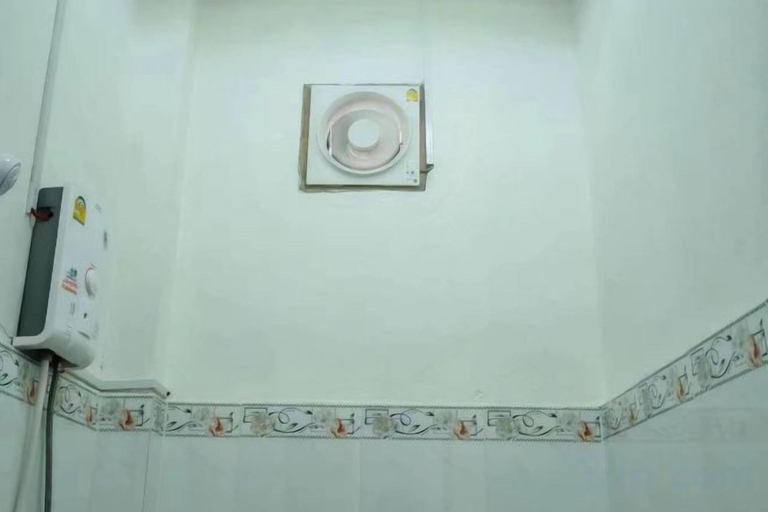 2, Laos Supre Hotel, Chomphet