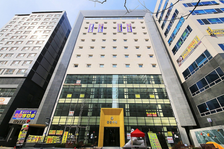 Exterior & Views 2, Balsan Golden Hotel, Gangseo