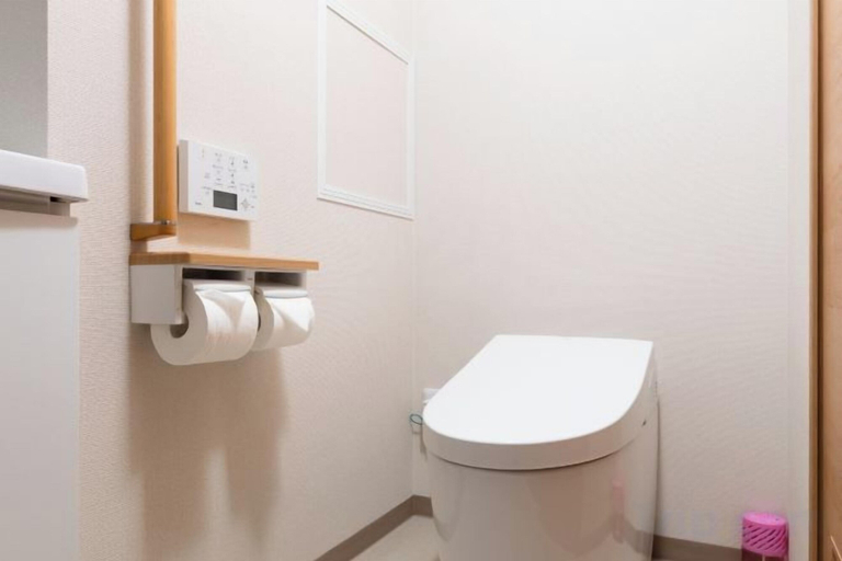 Bathroom 3, toho residence, Osaka