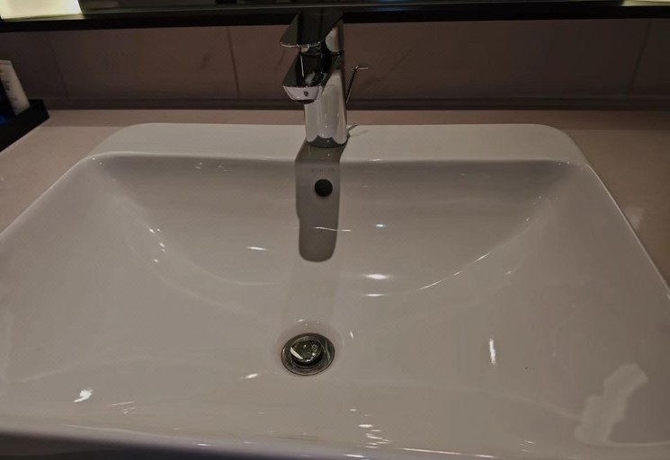 Bathroom 4, Hampton by Hilton Lianyungang Haibin, Lianyungang
