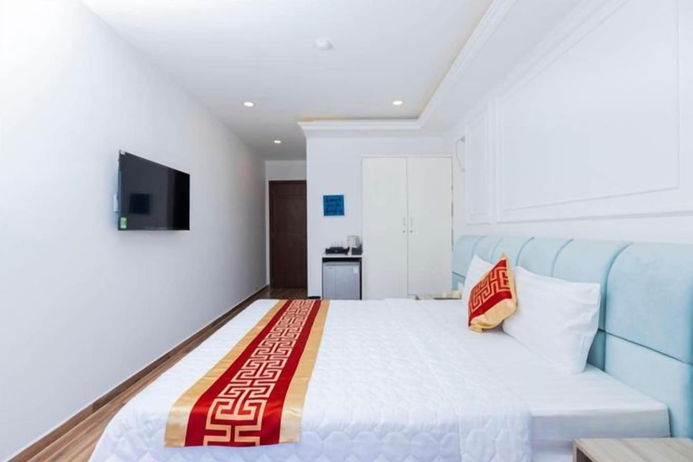 Room 2, Phu Gia Hotel 99-101 Him Lam, Ho Chi Minh City