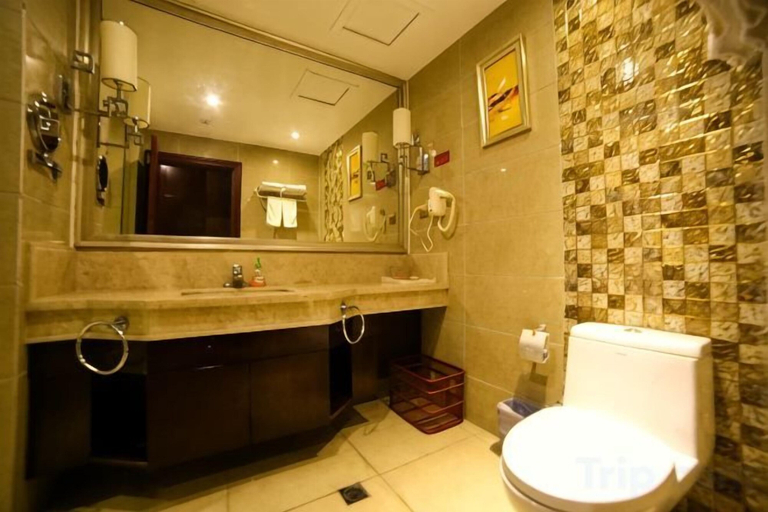 Bathroom 3, Yiyang Hotel (Yiling Wanda Plaza, Yichang Three Gorges Enterprise Base), Yichang
