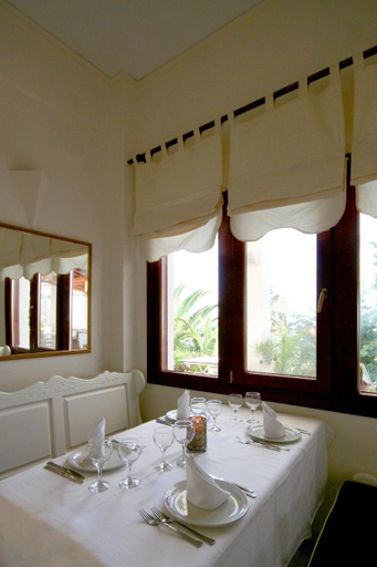 Food & Drinks 4, Clara Hotel, North Aegean
