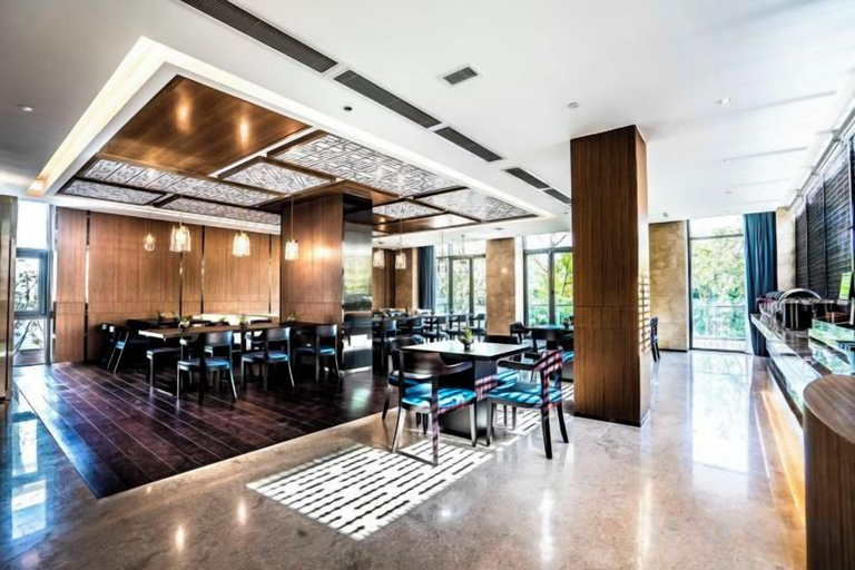 Food & Drinks 5, Longtan Lake Hotel, Shangrao
