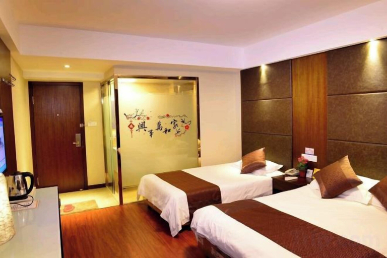 Bedroom 3, Jinyuan Motel, Wenzhou