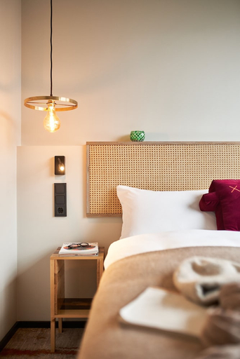 Bedroom 4, Hood House, Hamburg