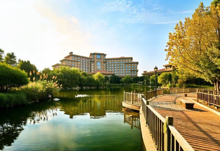 Exterior & Views 2, Shimao Yuluxe Hotel Taizhou, Taizhou