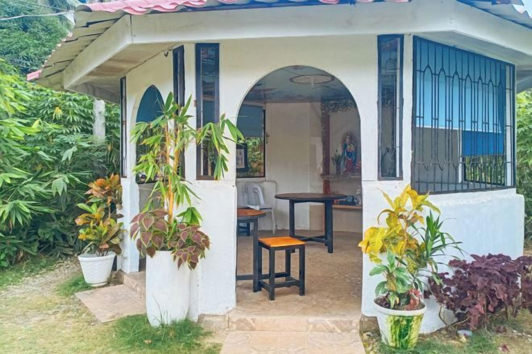Exterior & Views 2, RedDoorz @ St Anthony Beach Resort