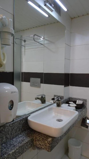 Bathroom 5, Meridia Beach Hotel, Manavgat