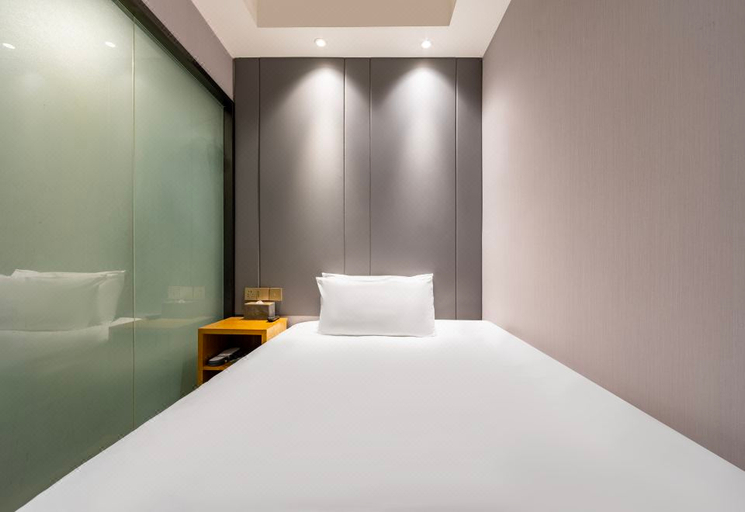 Bedroom 2, Hi Inn Shanghai Xujiahui Yongjia Road, Shanghai