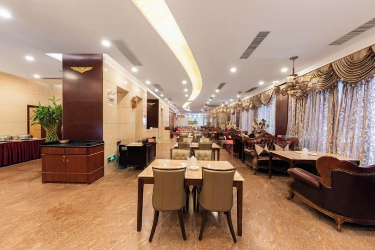 Food & Drinks 5, Hubei East Lake Hotel, Wuhan