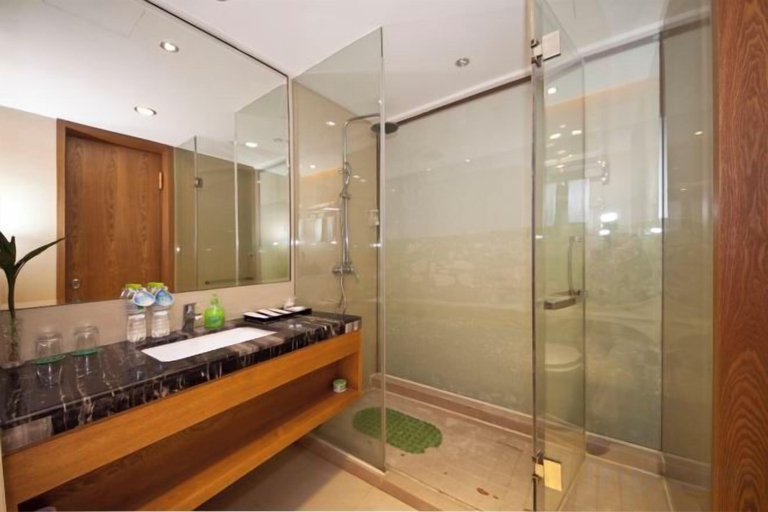 Bathroom 4, WENZHOU JIAYAN HOTEL, Wenzhou