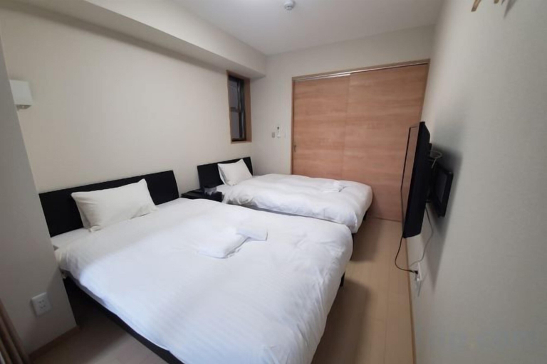 Bedroom 2, toho residence, Osaka