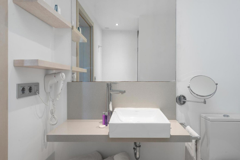 Bathroom 5, Llaut Boutique Hotel, Baleares