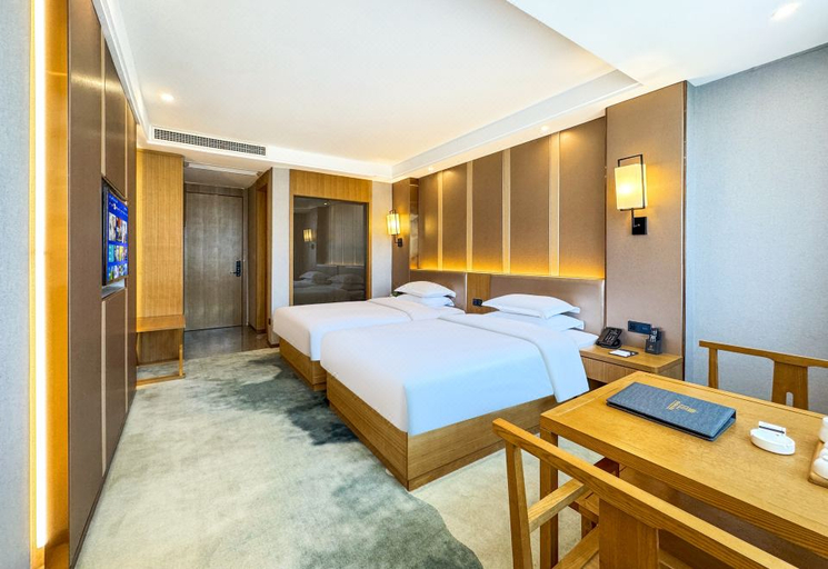 Bedroom 2, Berline International Hotel, Ganzhou