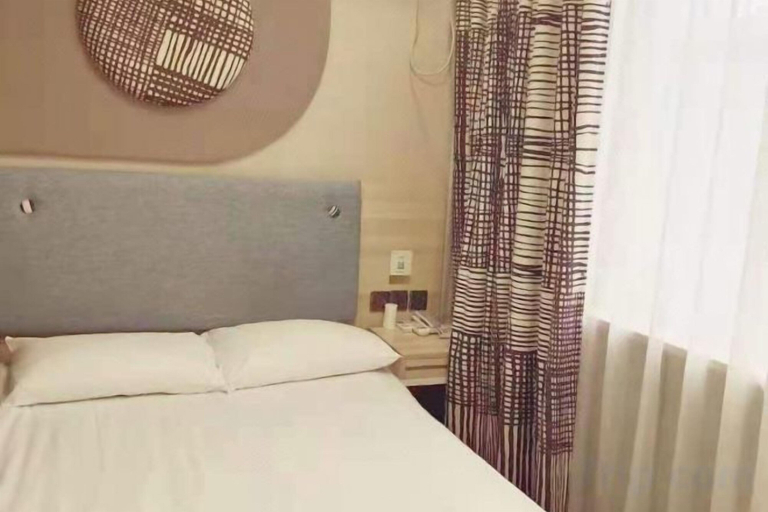 Bedroom 1, Pebble Motel (Shanghai Lujiazui Yaohan Nanquan North Road), Shanghai