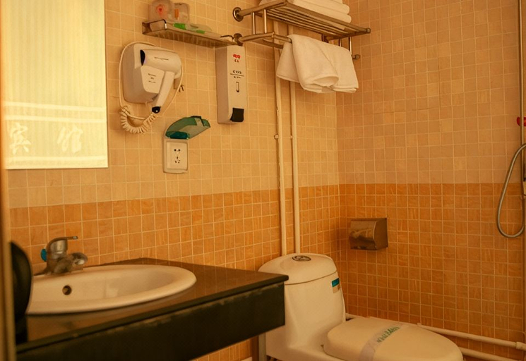 Bathroom 3, Junyi Hotel Chain (Jingchuan Jingzhou Street Store), Pingliang