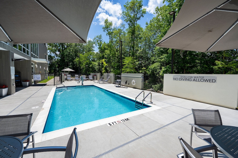 Sport & Beauty, TownePlace Suites by Marriott Fort Mill at Carowinds Blvd., York