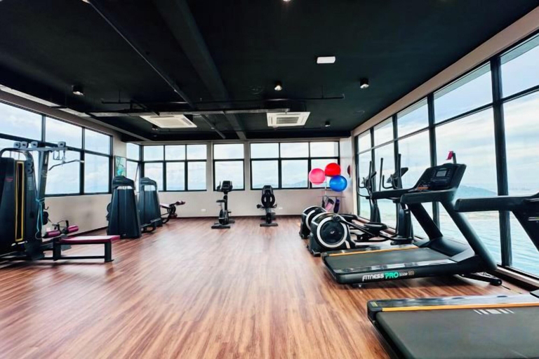 Fitness facility 5, Relax Familystay (Iconic Regency Service Residences Penang)3BR-9pax, Penang Island
