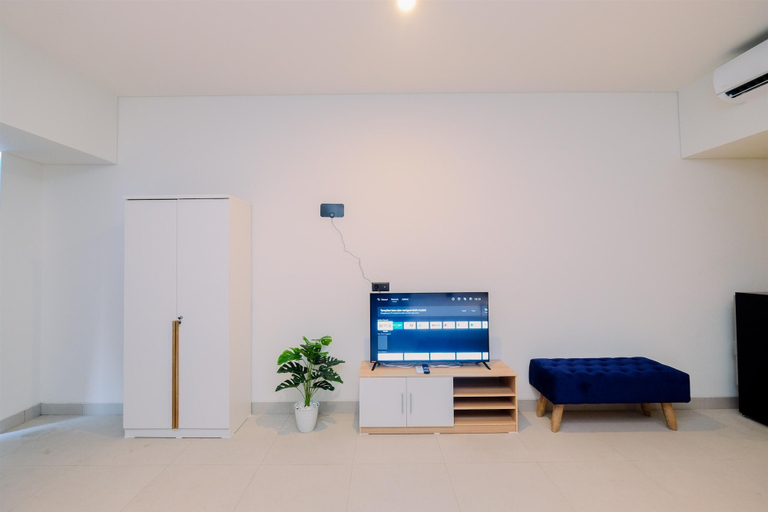 Interior 2, Big Studio For 4 Pax Apartment At Carstensz Residence, Tangerang Selatan