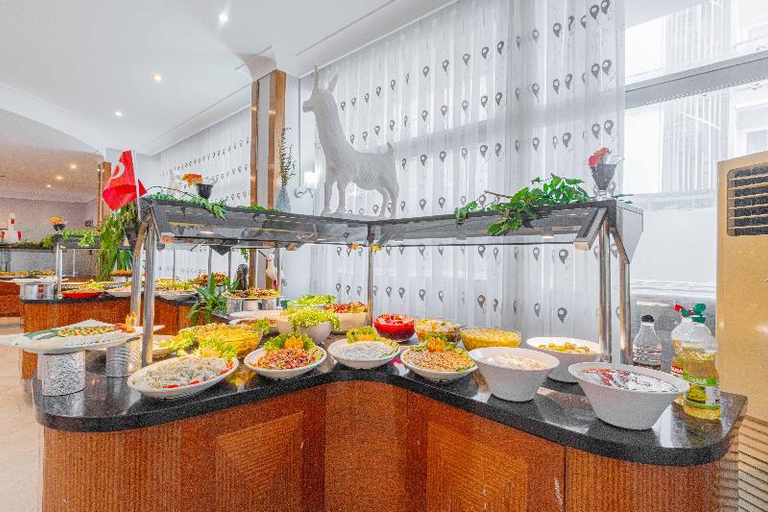 Food & Drinks, Grand Bahama Beach Hotel, Alanya