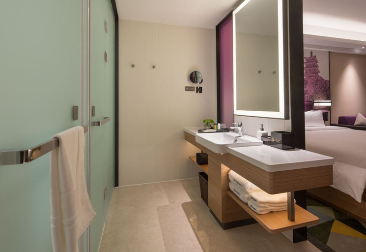 Bathroom 4, Hampton by Hilton Suzhou XiangCheng, Suzhou